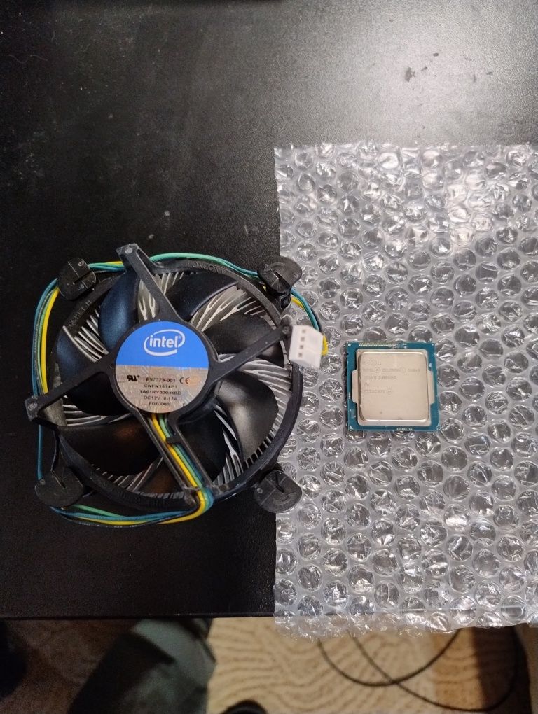 Intel celeron g1840 с радиатор и вентилатор