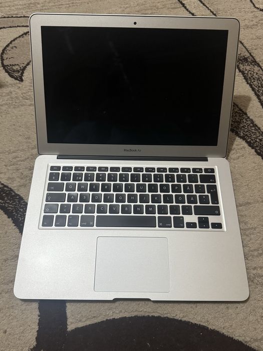 MacBook Air !Model A1466!Model 2017!