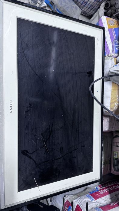 Телевизор Sony )