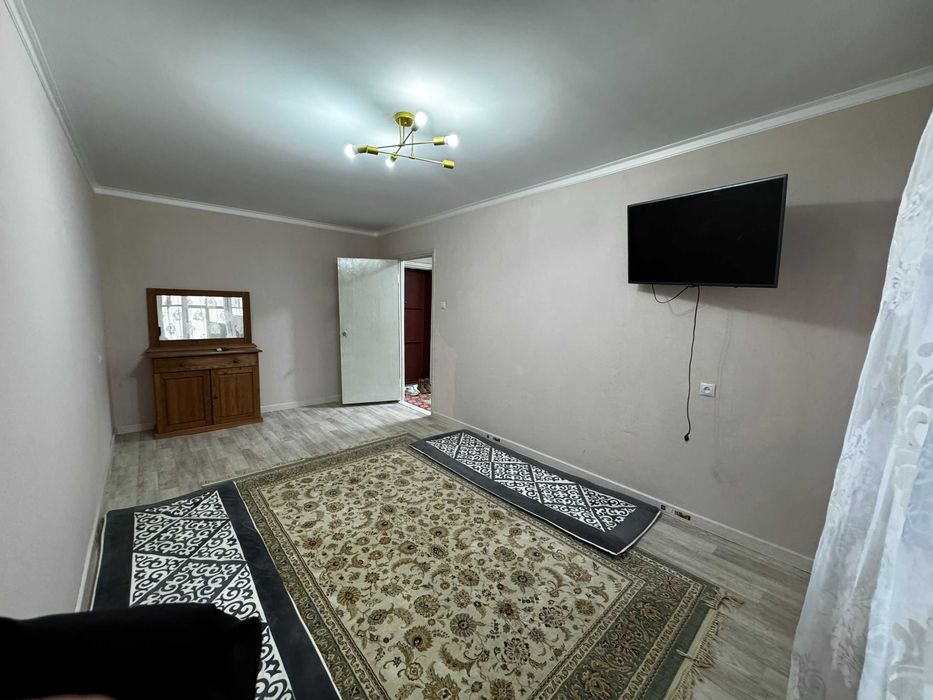 Продам 1-комнатную квартиру в центре города!