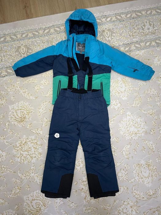 Қысқы куртка сатылады