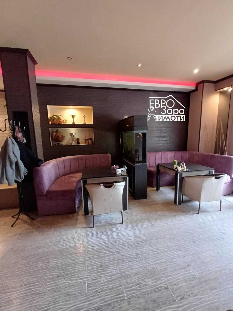 Дава се под наем Заведение в Стара Загора, Ремиза - 350 кв.м за 1530 € - Снимка #1
