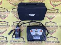 Compresor auto umflat roti Arnold Clark kit pana 12 V afisaj digital