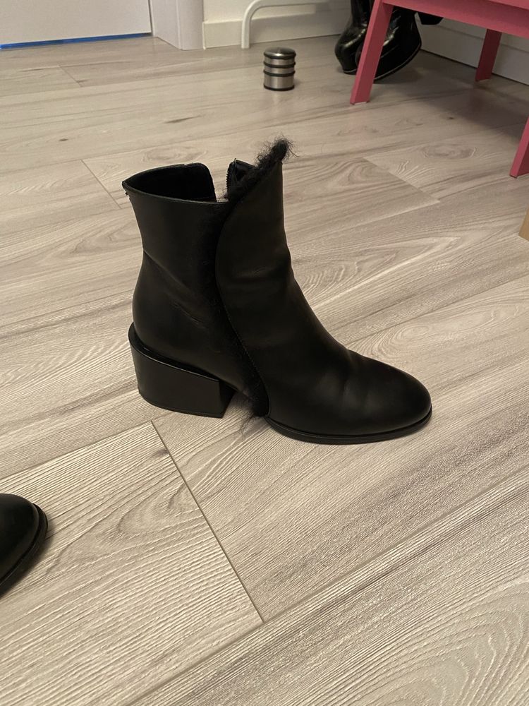Botine/ ghete Massimo Dutti