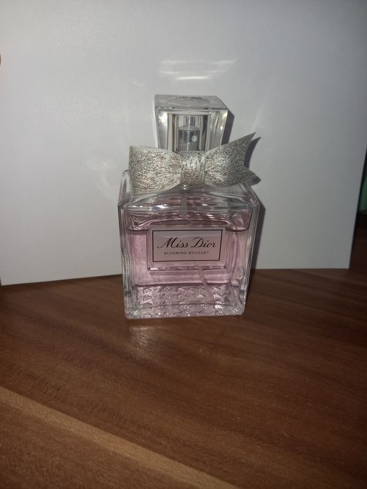 Духи miss Dior blooming bouguet