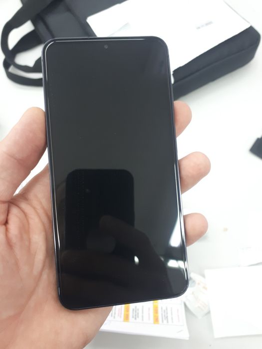 Samsung galaxy S23 8/128gb black