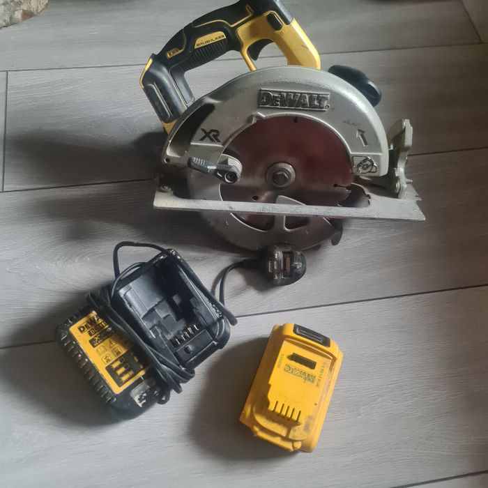 Circular dewalt de vânzare