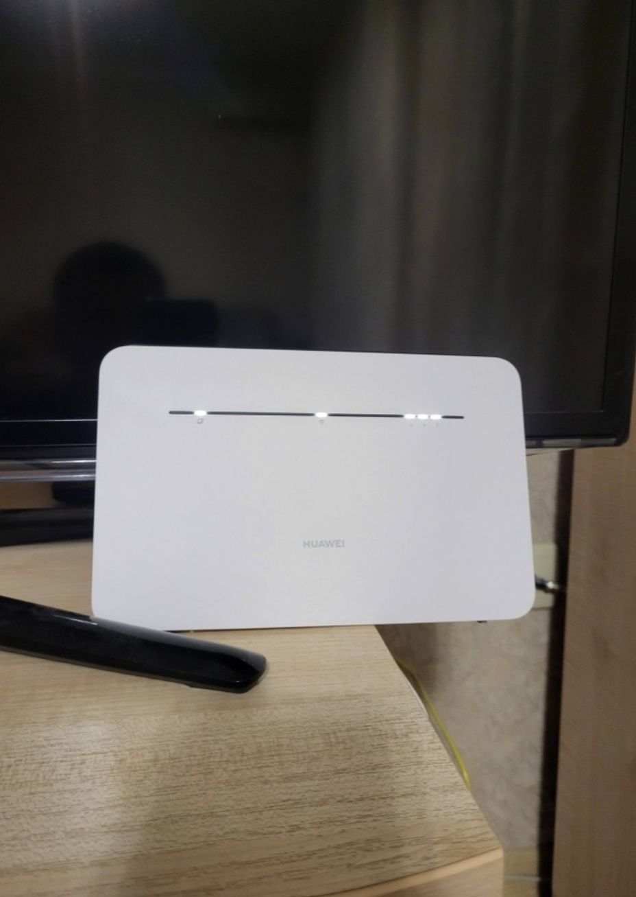 Wi-Fi роутер Huawei b535-836