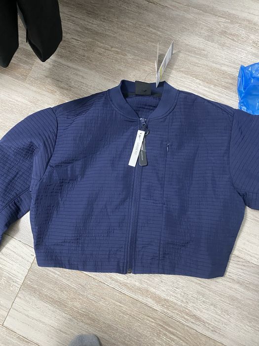 Vand geaca dama nike