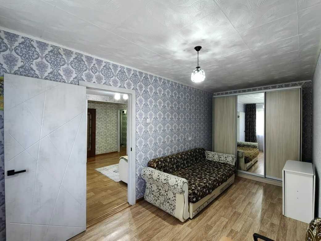 Светлая и теплая 2-комнатная 47м², Майкудук 12 мкр-он дом 17 (Горняк)