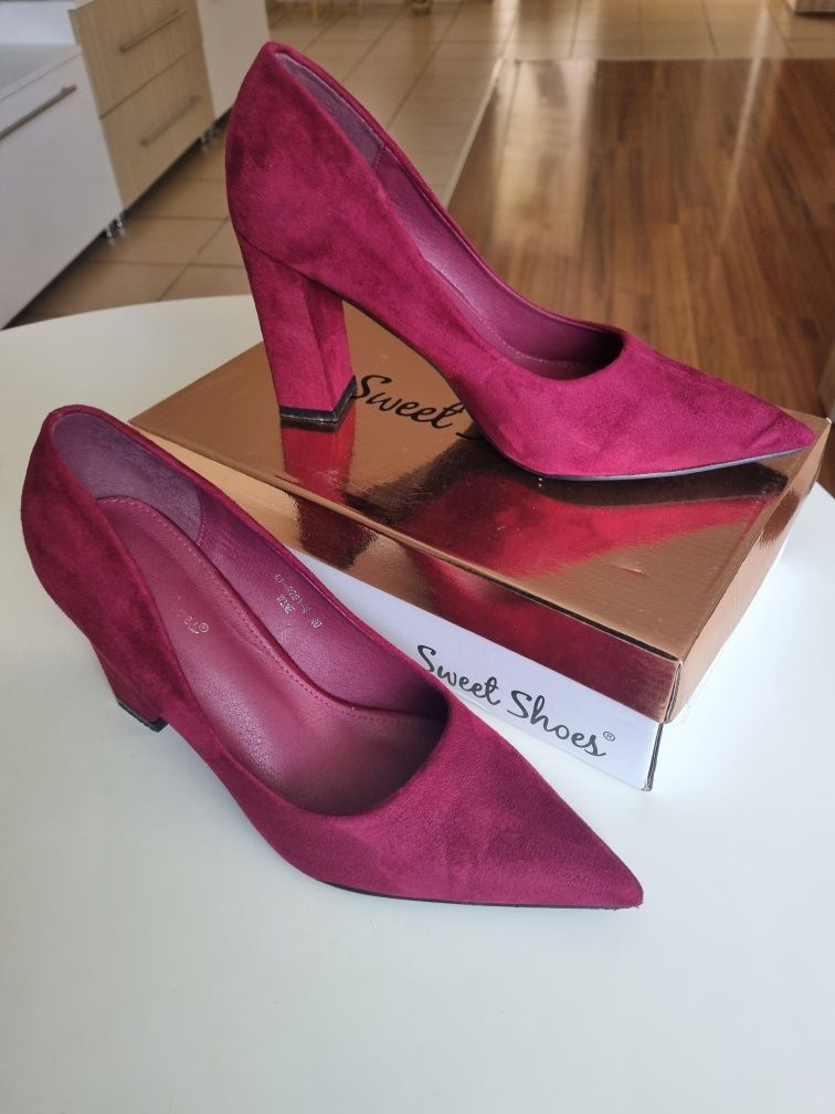 Pantofi de vanzare
