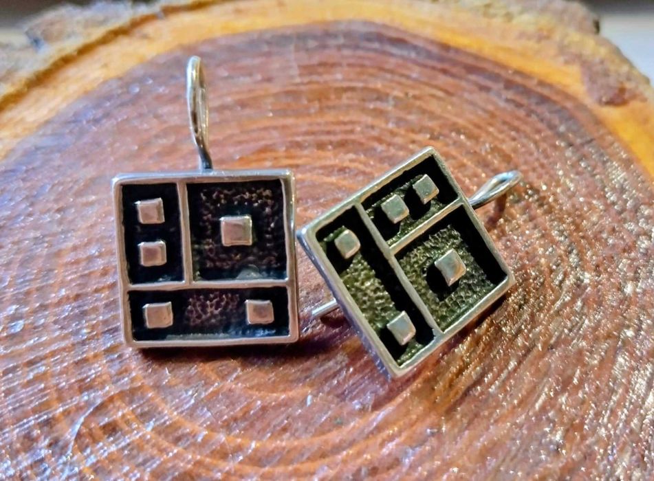 Сребърни обеци с нежна оксидация