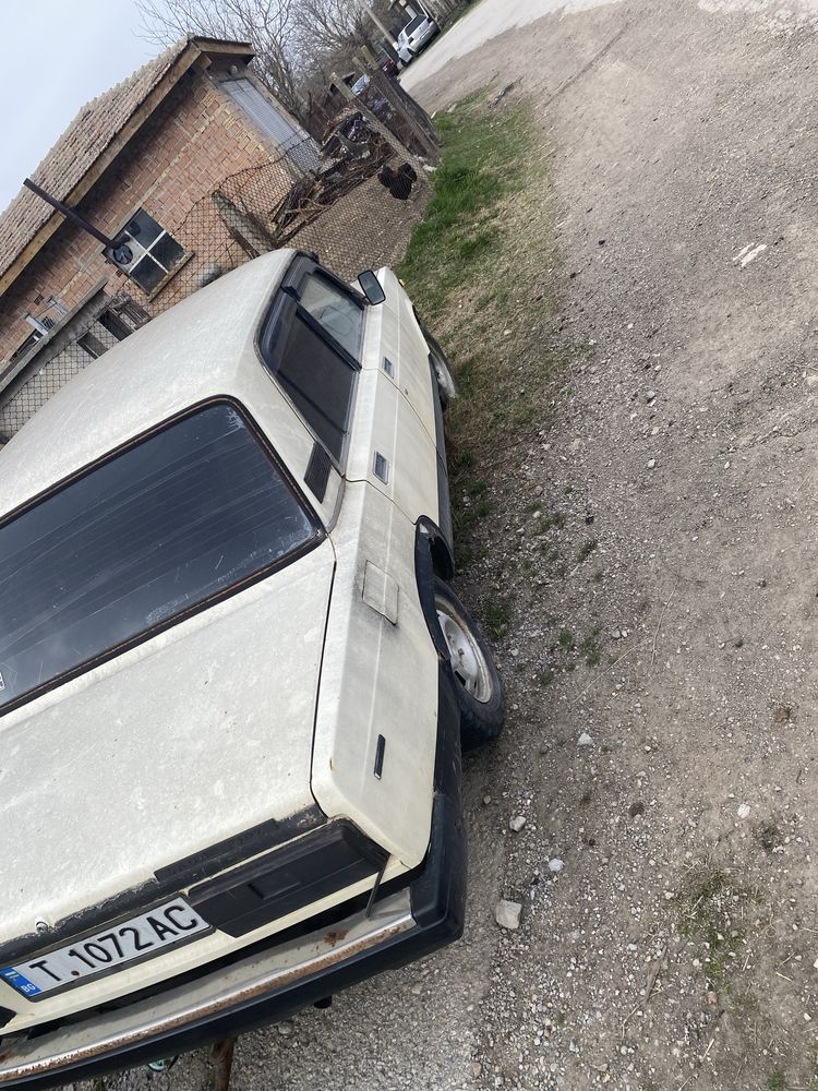 Продава се Лада 2107