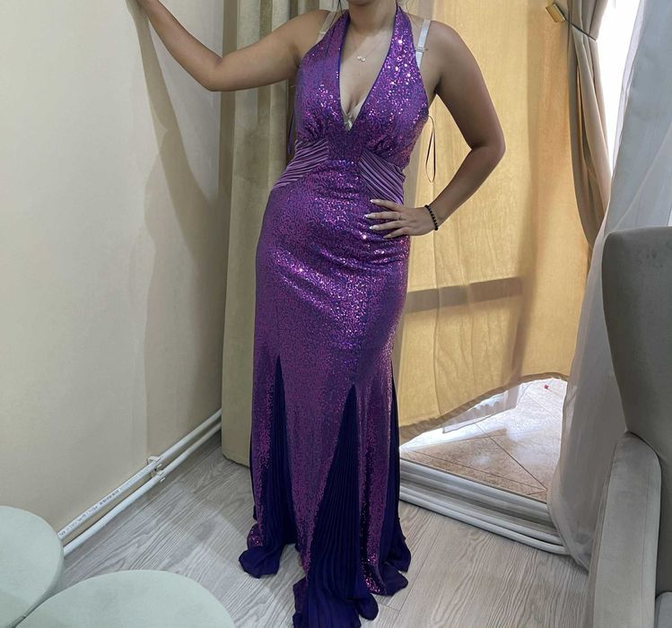 Пайетена стилна рокля