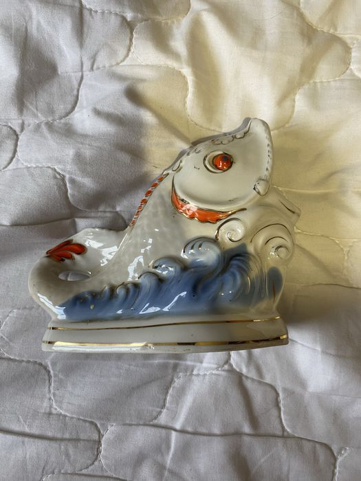 Статуэтка рыбка форфор