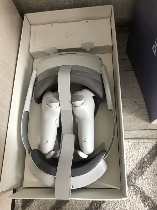 Продам VR Pico 4