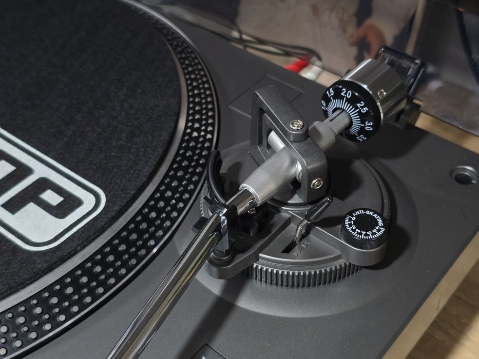 Pick-up RELOOP RP-1000 MK2, platan professional DJ,