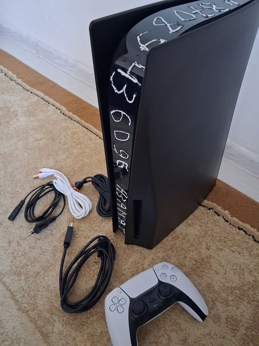 PlayStation 5 (Disc Edition) — Отличное состояние!
Продам PS5 с дисков