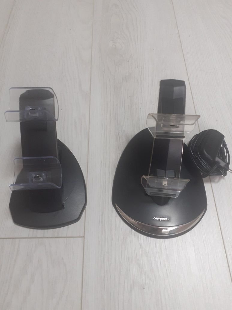 Vând joc Ps3 manete
