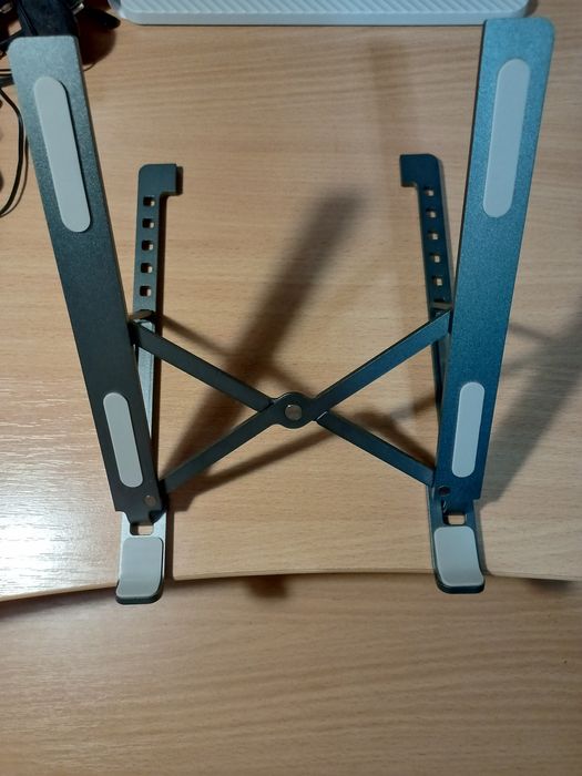 Подставка для ноутбука алюминий