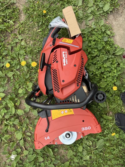 Hilti , fierăstrău portabil pe benzină / beton