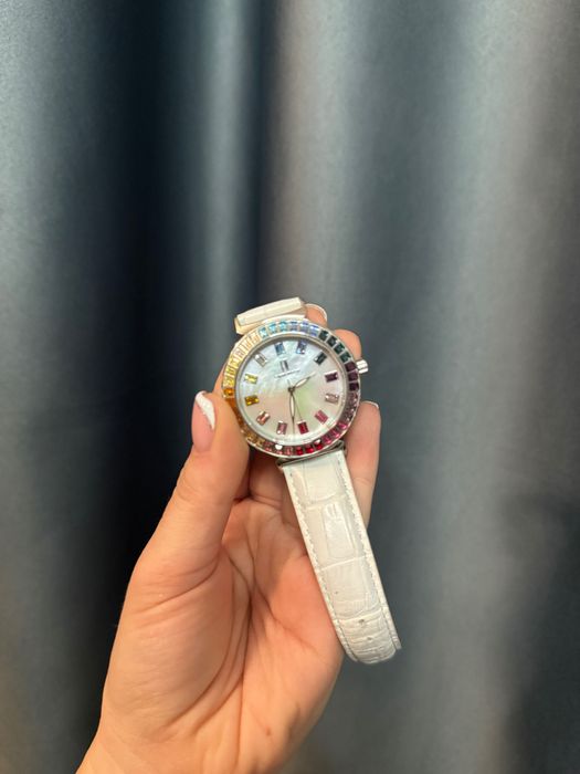Часовник capri watch