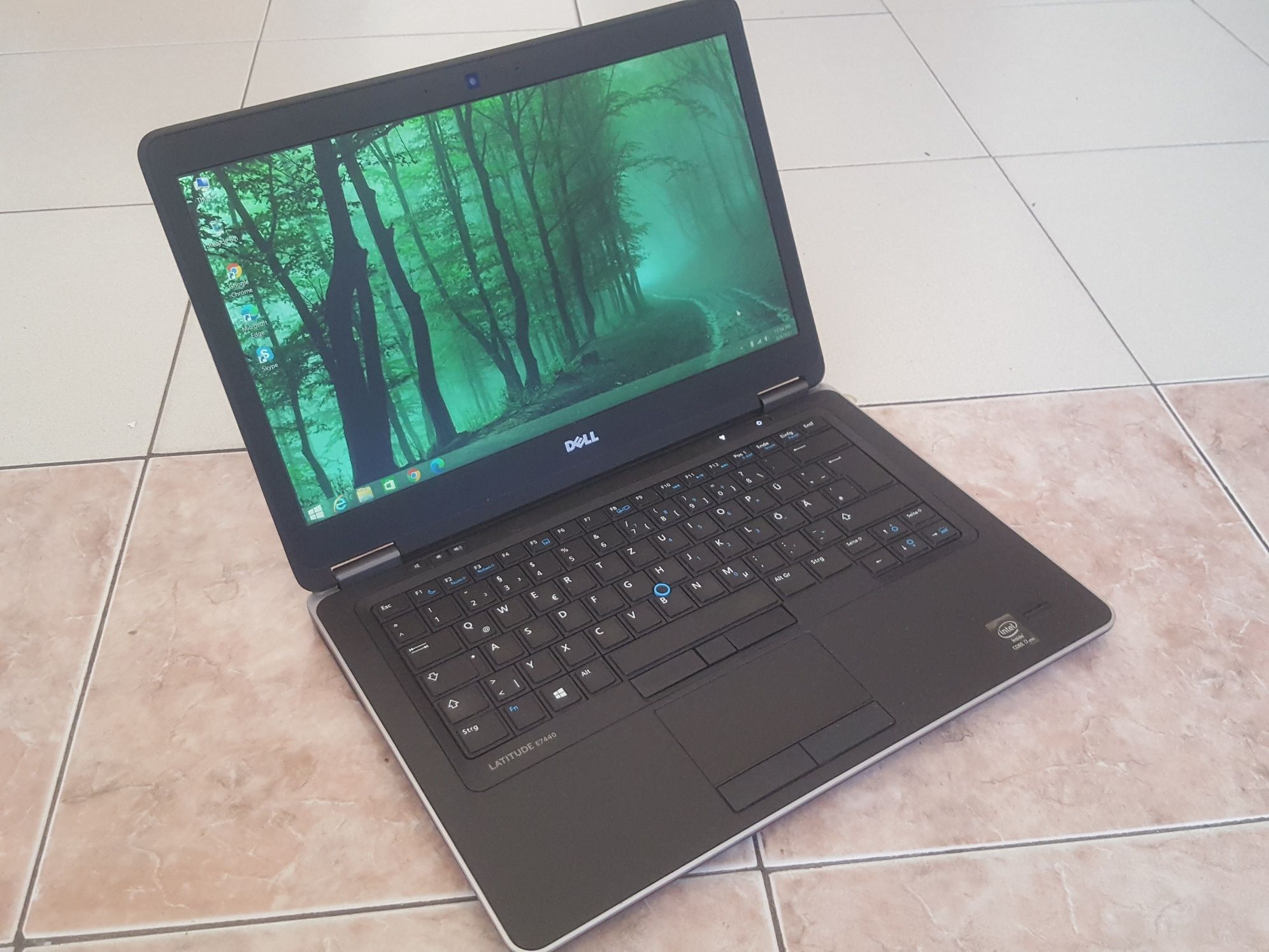 Laptop dell E7440 intel i7,8gb ram,ssd 120gb,display 14 full hd