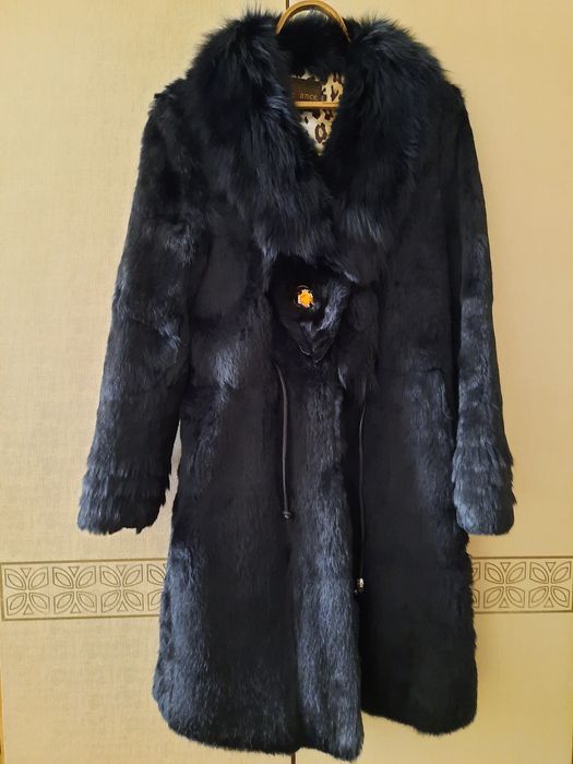 Шуба.  Мех кролик , воротник песец,