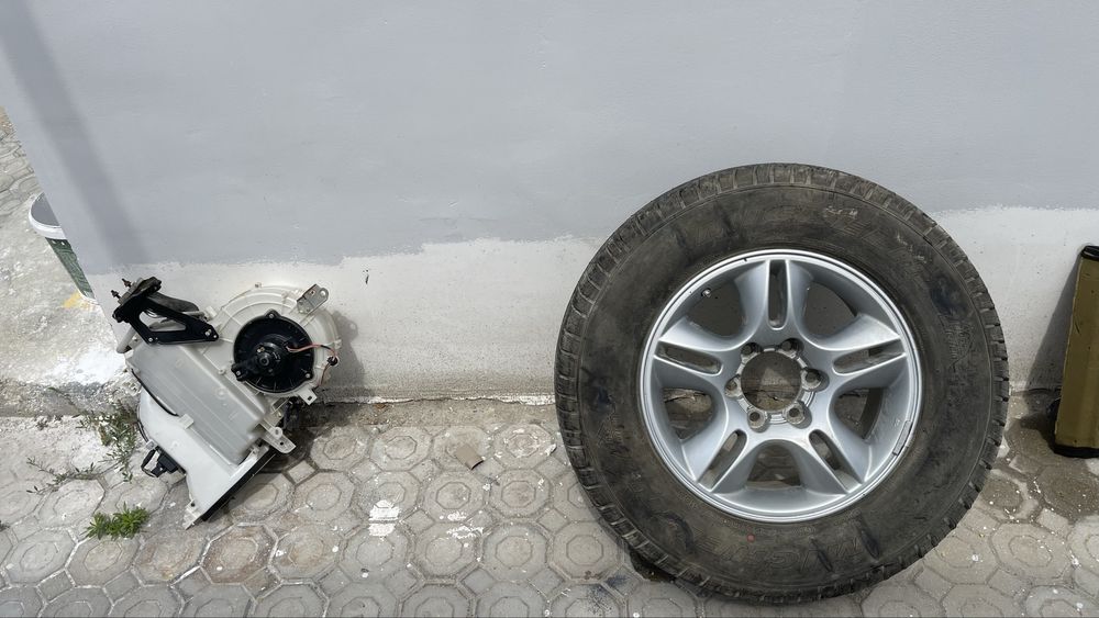 Лексус 470 GX, 2004 годп