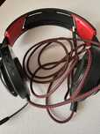 Vând căști audio gaming Genesis Radon 610