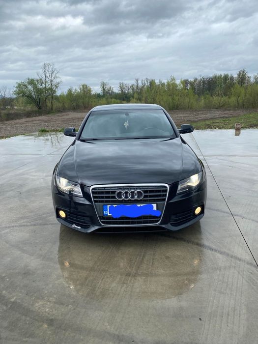 Audi a4 b8 2.0 TDI s -line automat Full led

Model: A4
Capacitate moto