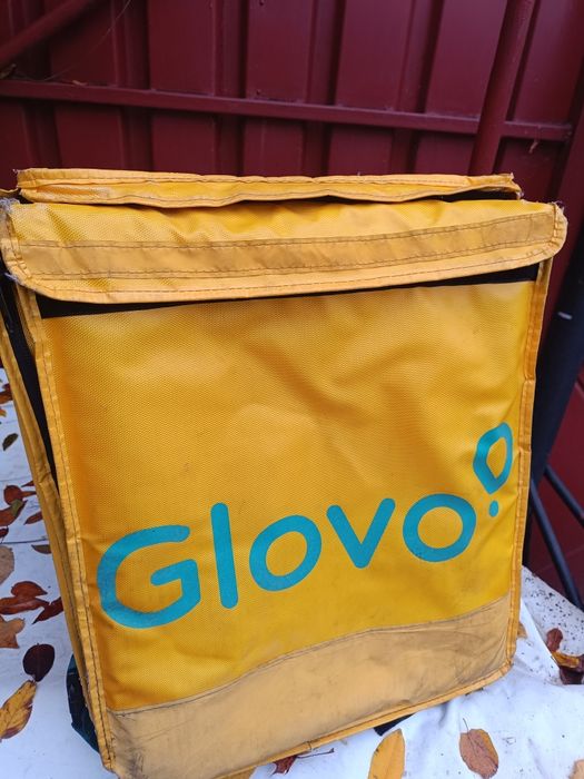 Vând geantă glovo
