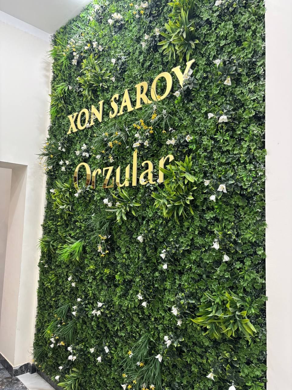 Xonsaroy 2 xonalik fayzli honadon srochna sotiladi