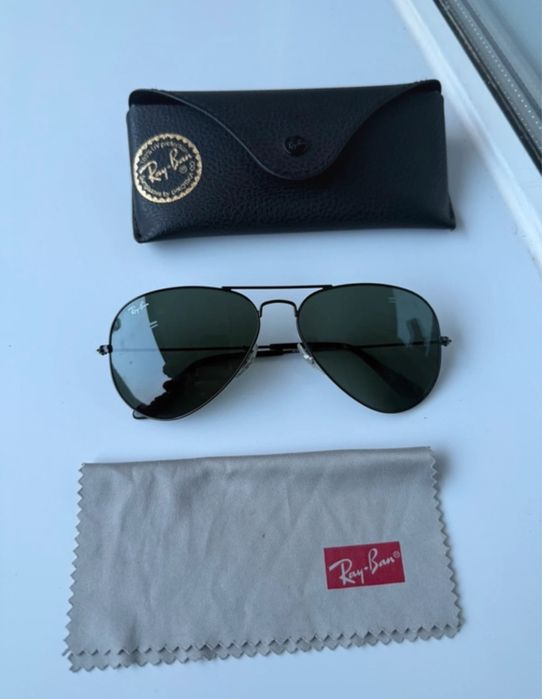 Ray-Ban RB3025 - Aviator Black Frame (Original)