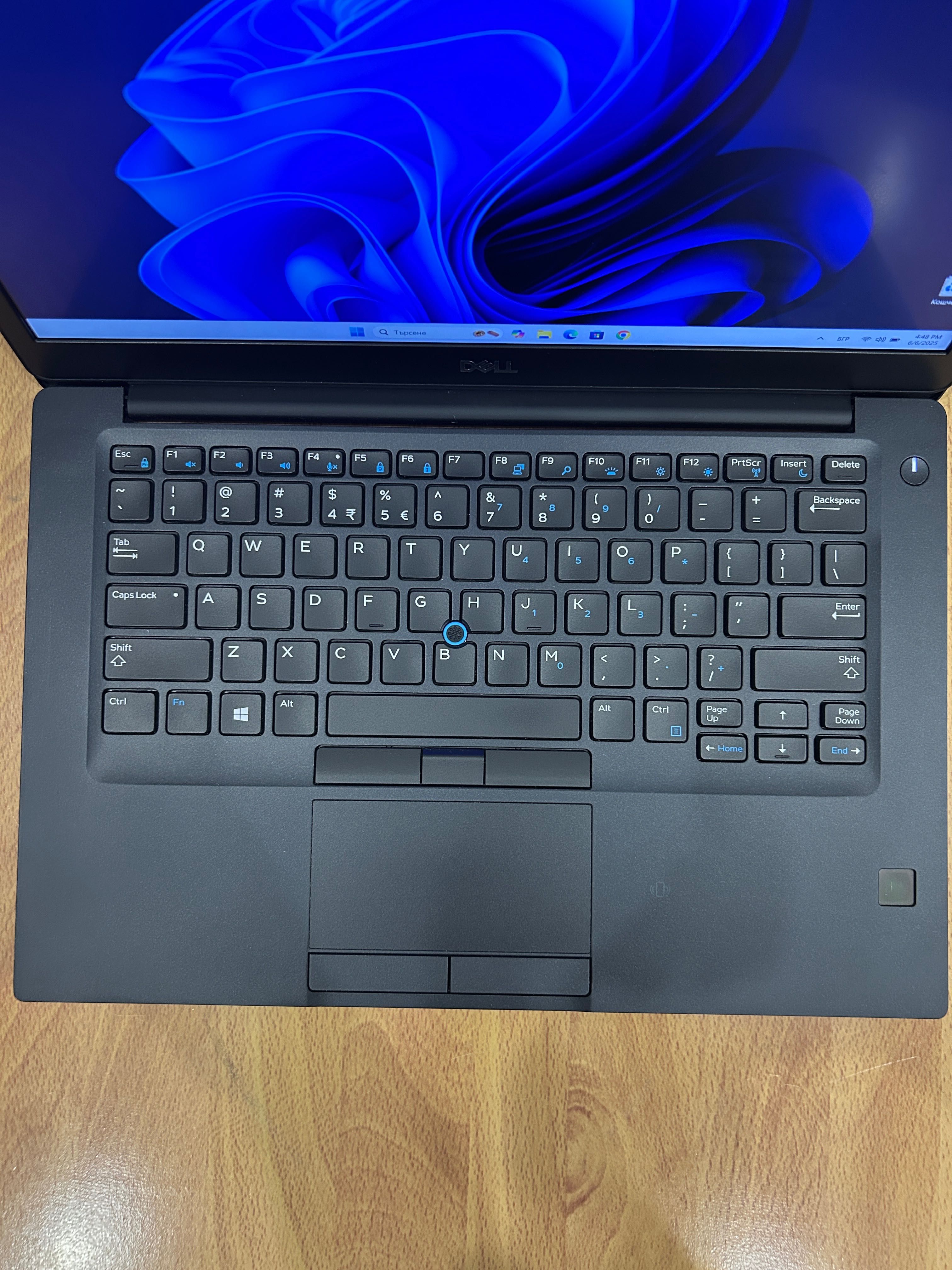 Kато нов! Лаптоп Dell i7/16GB RAM/512GB с 3 месеца гаранция!