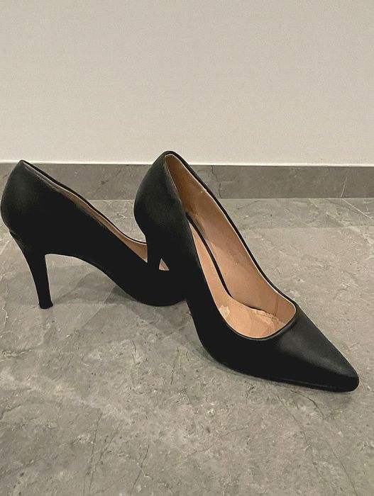 Pantofi cu toc cui mărimea 39