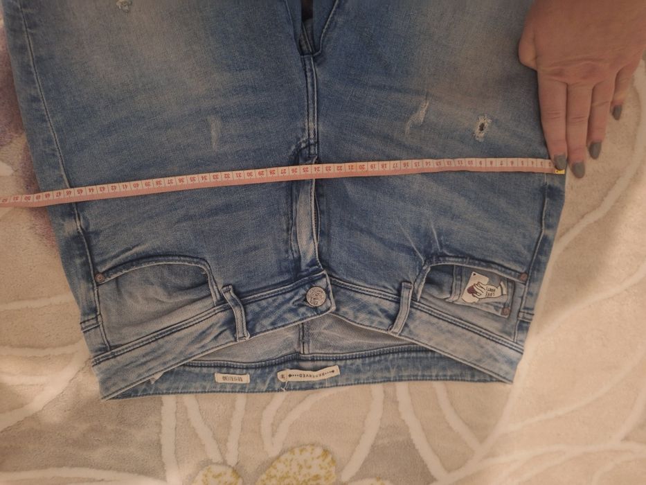 Blugi boyfriend Reserved