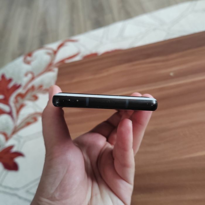 Google Pixel 6a, 128GB, 5G, OLED 6.1" – 599 lei
Google Pixel 6a,