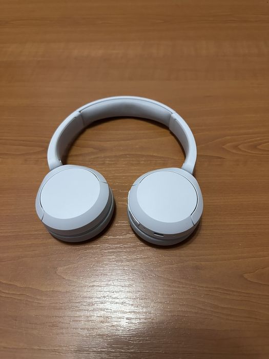 Продавам слушалки