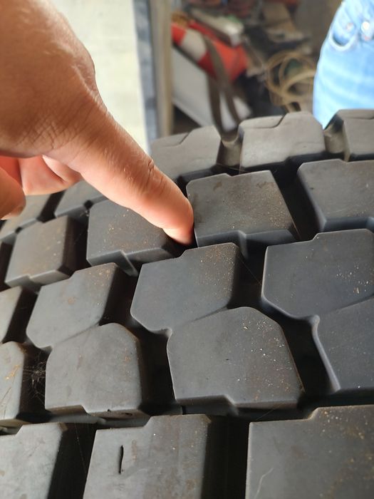 Гуми деференциялни за камион