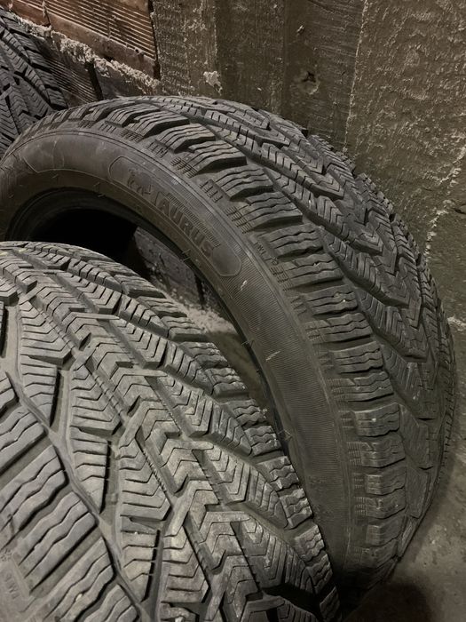 Зимни гуми Kormoran 215/50/17