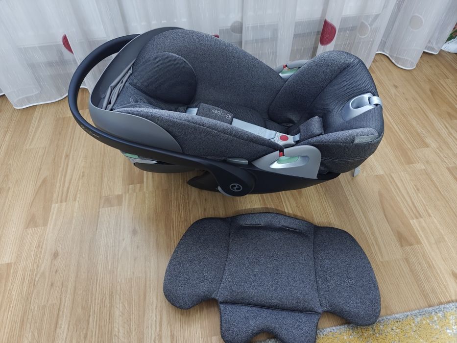 Scoica  Cybex  Cloud T Plus i-Size