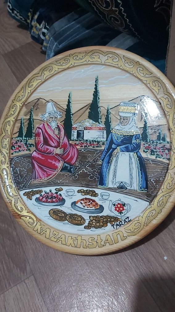 Сувенир из дерево