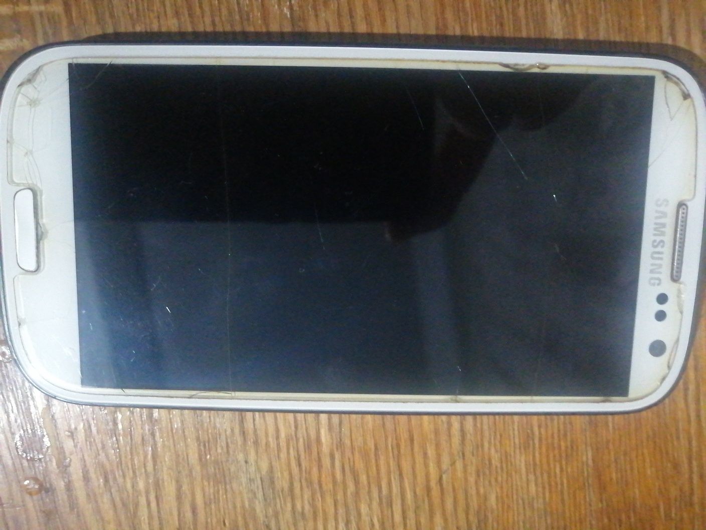 Samsung s3 sotiladi