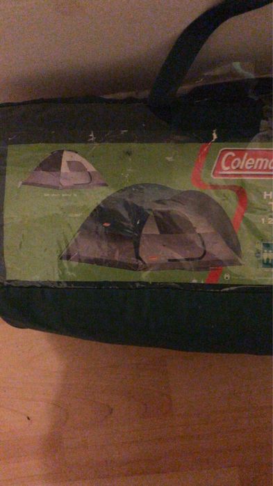 Палатка на 6 персон открывался 1 раз новый есть торг цена 65000