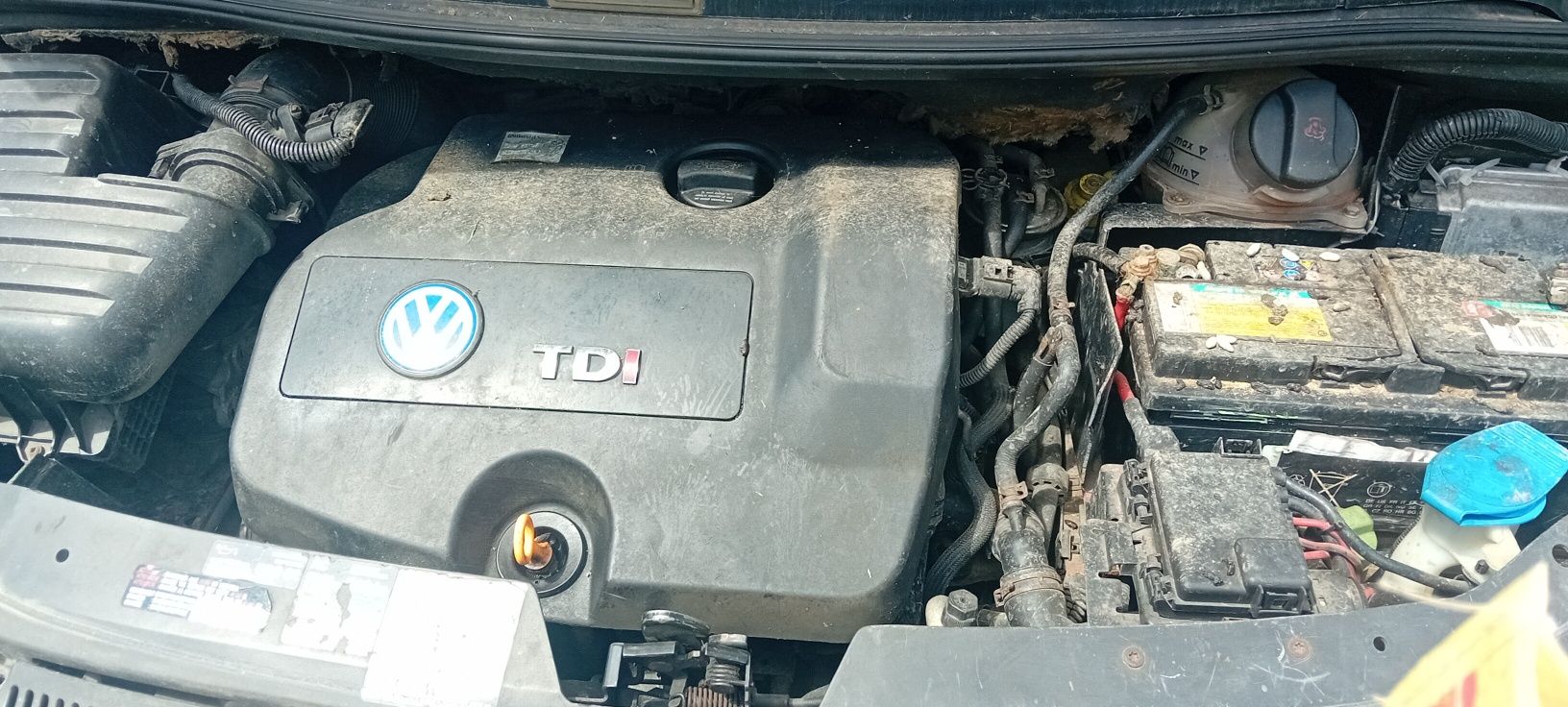 Ww sharan 2003 1.9 TDI functioneaza inpecabil,ideal pentru dezmembrari