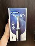 Periuta electrica Oral B iO3