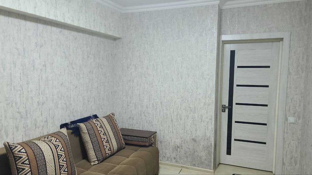 1комнатная квартира кирпич ремонт мебель Ташсельмаш Вундеркинд 28000КС