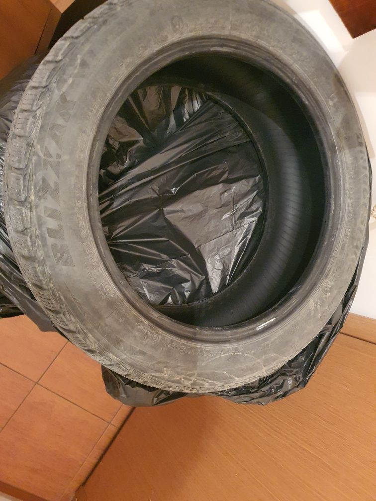 Зимни гуми Bridgestone Blizzak 225/50/17 / 7mm грайфер /цена за всички