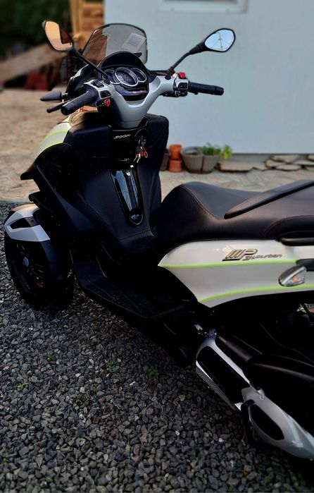 l5e piaggio mp3 LT 300 impecabil 2019 categ B